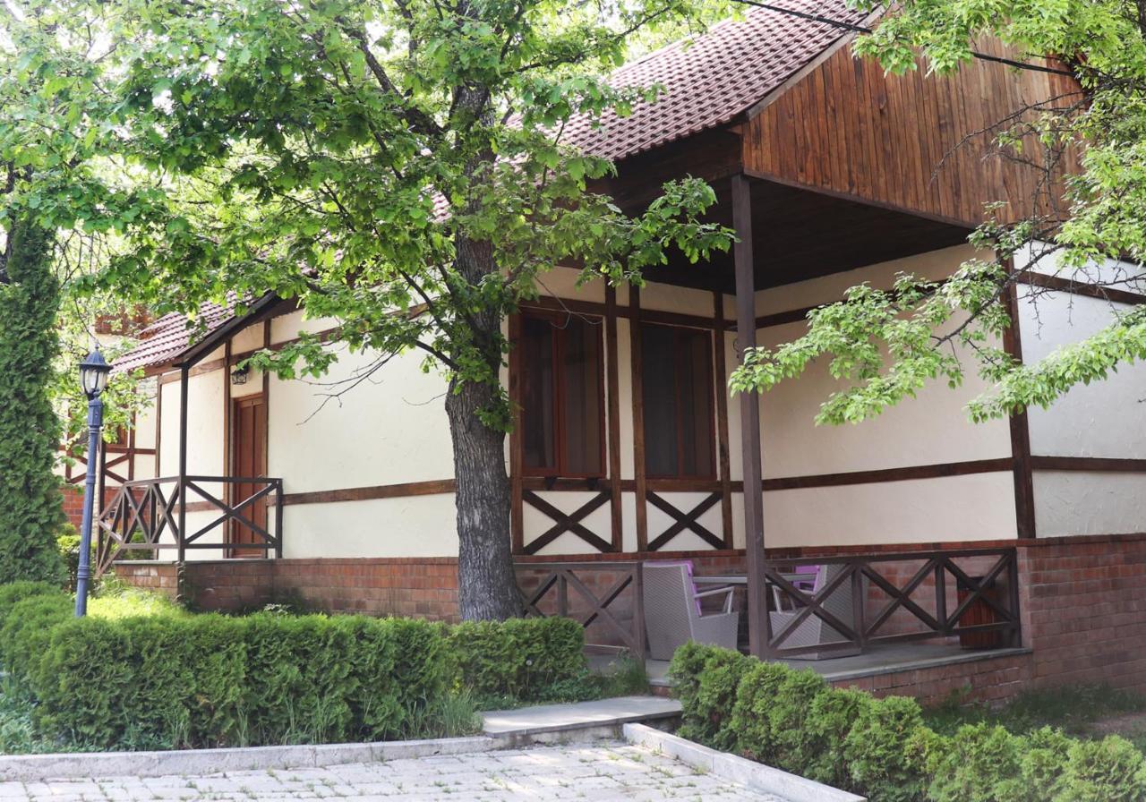 Splendor Resort And Restaurant 차그카조르 외부 사진