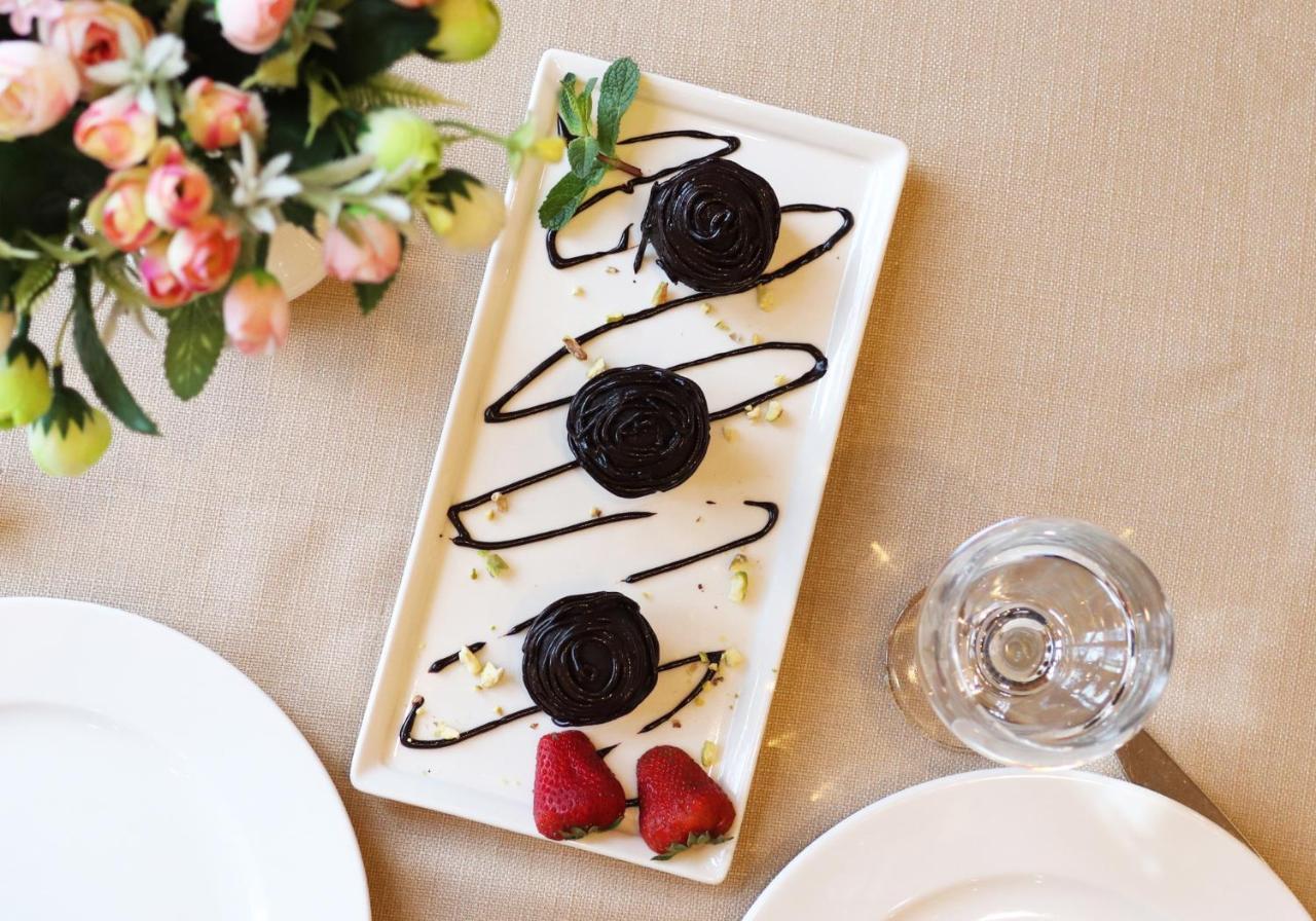 Splendor Resort And Restaurant 차그카조르 외부 사진