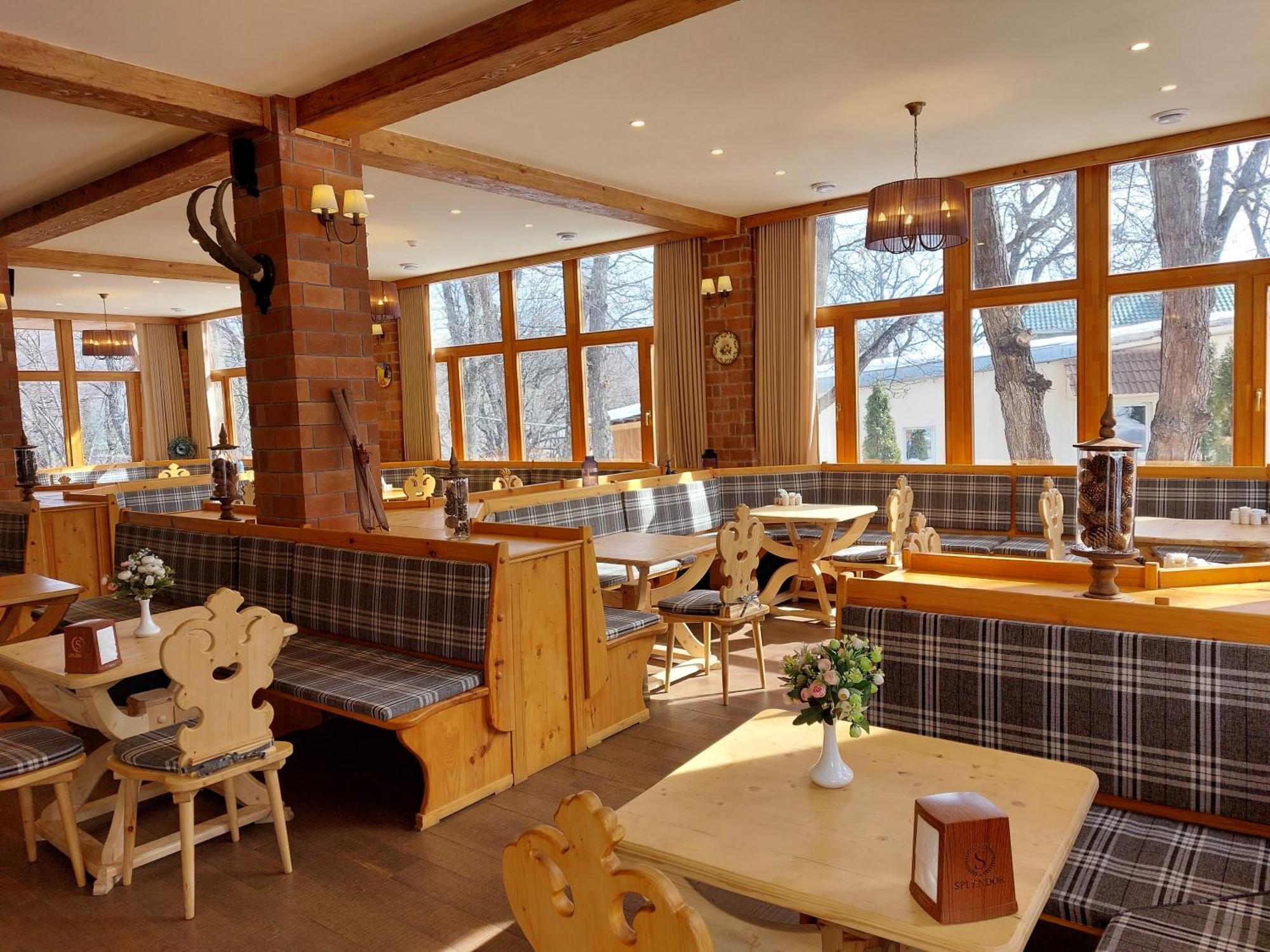 Splendor Resort And Restaurant 차그카조르 외부 사진
